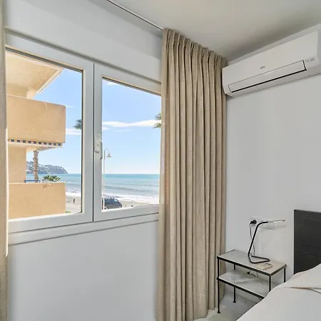 Beachfront Novos *