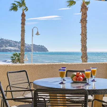 Beachfront Novos Apartmán *