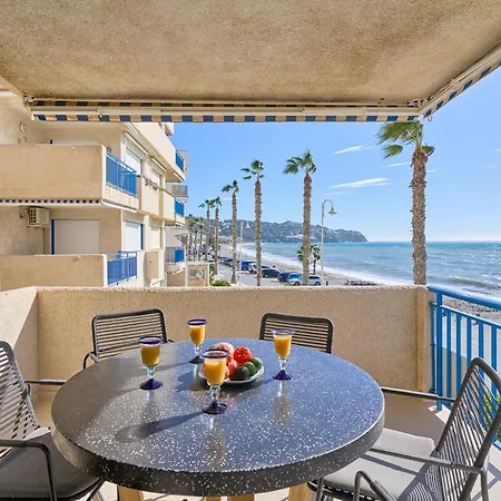 Beachfront Novos Apartmán La Herradura (Granada)